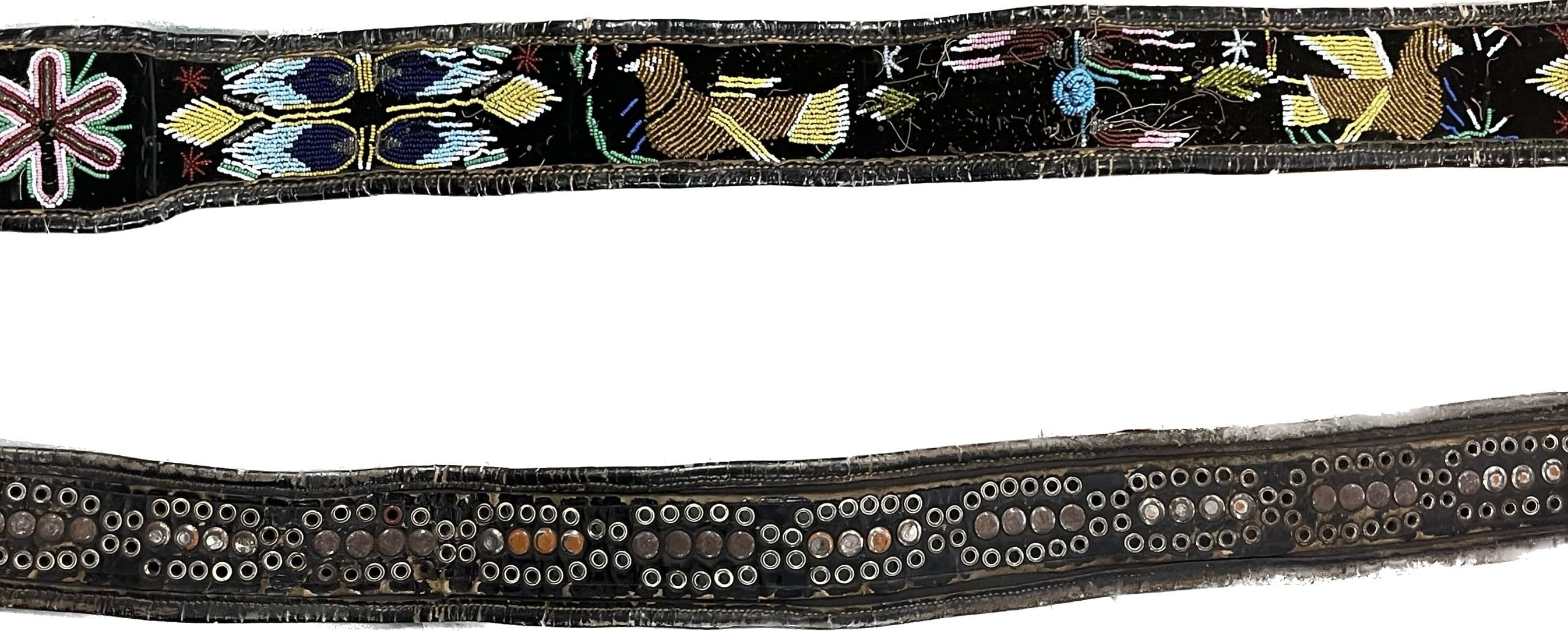 Η ζώνα στη σαρακατσάνικη γυναικεία φορεσιά