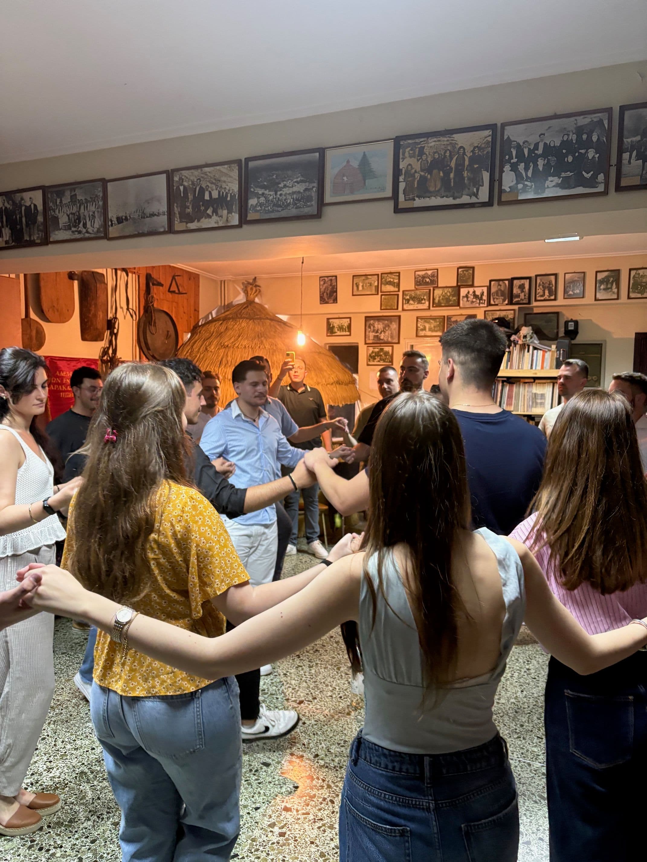 Γλέντι του χορευτικού και της νεολαίας της Αδελφότητας